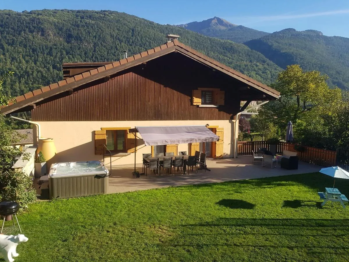 Chalet Avec Jacuzzi, Billard, Jardin Clos, Proche Paradiski La Plagne