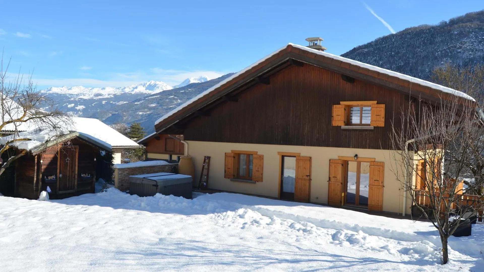 Chalet Avec Jacuzzi, Billard, Jardin Clos, Proche Paradiski La Plagne