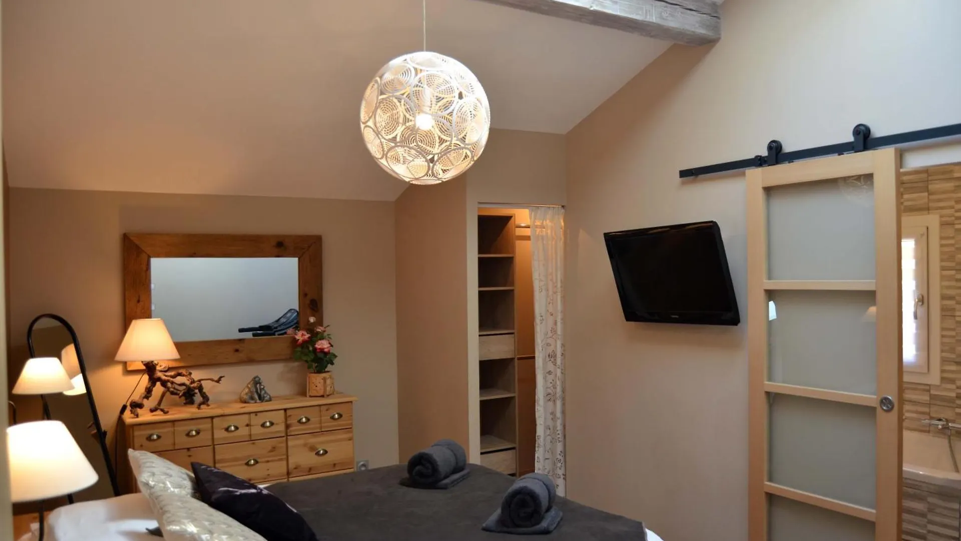 Chalet Avec Jacuzzi, Billard, Jardin Clos, Proche Paradiski La Plagne
